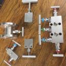 تولید اتصالات فشار قوی - شیرآلات فشارقوی-اتصالات نیروگاهی-اتصالات -CNGخدمات فرزCNC پنج محور-تراش CNC